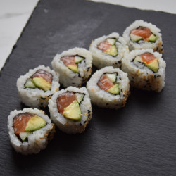 Salmon California roll